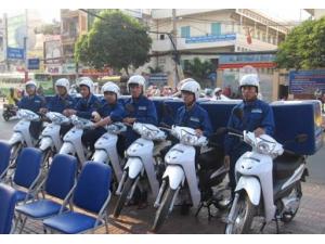 Cần tuyển nhân viên bằng xe máy và oto trong nội thành HN, HCM